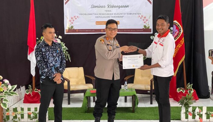 Kapolres Tanimbar Beri Materi Penegakan Hukum di Seminar Kebangsaan