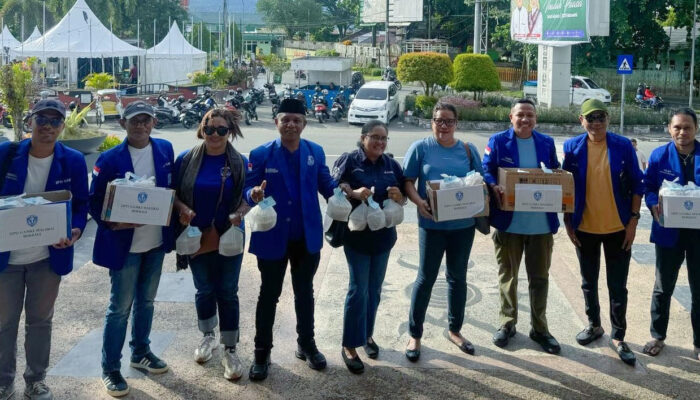 DPD GAMKI Maluku Bagi 100 Takjil