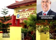 SMA Negeri 10 Ambon Dihadiahi Meubelair Abal-Abal, Laipeny Minta Kontraktor Segera Ganti Baru.