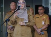 Dukung Program Pemkot, Wawali Minta ASN Belanja Dalam Pasar Mardika.