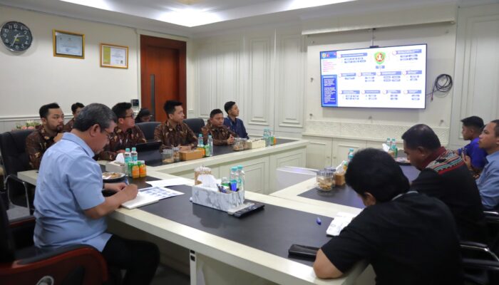 Temui Pihak Telkom, Gubernur Bahas Digitalisasi