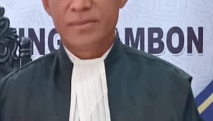 Banding Administrasi, Upaya 3 Kepala Dusun Pecatan Pj Kades Wamsisi Mencari Keadilan di Jantung Kekuasaan Bursel.