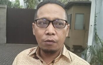 Buktikan Dirinya Bukan Ajudan Wali Kota, Tamaela Serukan DPRD Hantam OPD Nakal.