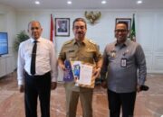 Dorong  Pembentukan Posbakum Di Seluruh Desa,Gubernur Beri Apresiasi Bagi Kanwil Kemenkum Maluku