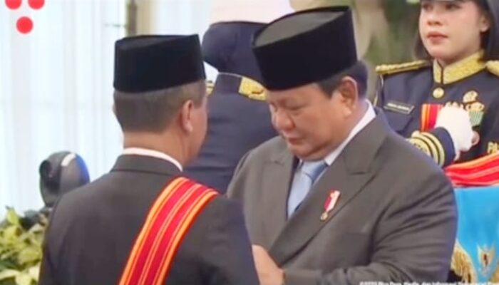 Presiden Prabowo Beri Tanda Kehormatan Negara Tertinggi, Bintang Mahaputera Adipurna Kepada Bahlil Lahadalia