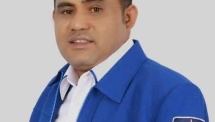 HS Berlian Ditengah Lumpur : Layak Ketua DPD Demokrat Maluku