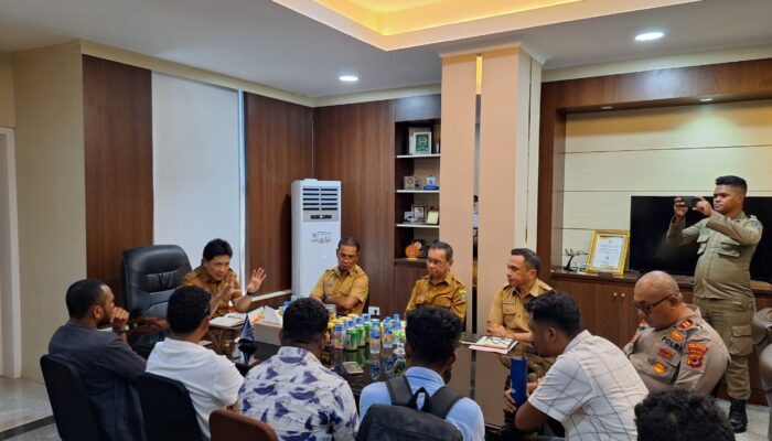 Gelar Aksi di Kantor Gubernur Maluku, LSM Desak Pembatalan MoU PI 10 Persen Seram Bagian Timur