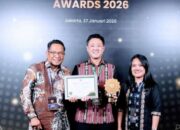 Bupati KKT Dapat Penghargaan di Sektor Kesehatan, Puskesmas Seira Tidak Ada Dokter 