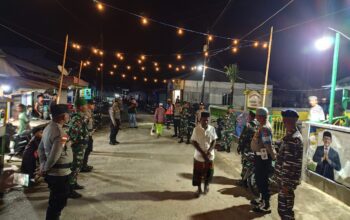 Malam Takbiran di Larat Berlangsung Aman, 121 Warga Terima Zakat Fitrah