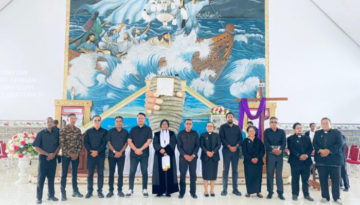 Klasis GPM Tanimbar Utara Lantik Panitia dan Tim Pelayanan