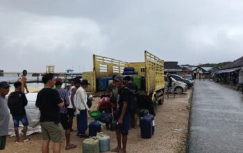 Pasar Larat Dikepung BBM Jerigen, Ancaman Kebakaran Mengintai
