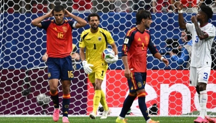 Seri Serasa Menang, Kiper 40 Tahun Biking Spanyol Stres