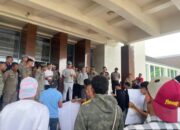 Demo Minta Harta Rp5 Miliar