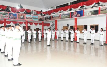 Jelang HUT RI Ke-81, Wakil Bupati MBD Kukuhkan 27 Anggota Paskibraka
